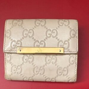 Gucci Cream Wallet with Gold trim w/COA